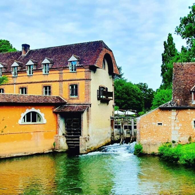 Maison De Charme En Pleine Nature Saint-Germain-des-Grois Dış mekan fotoğraf